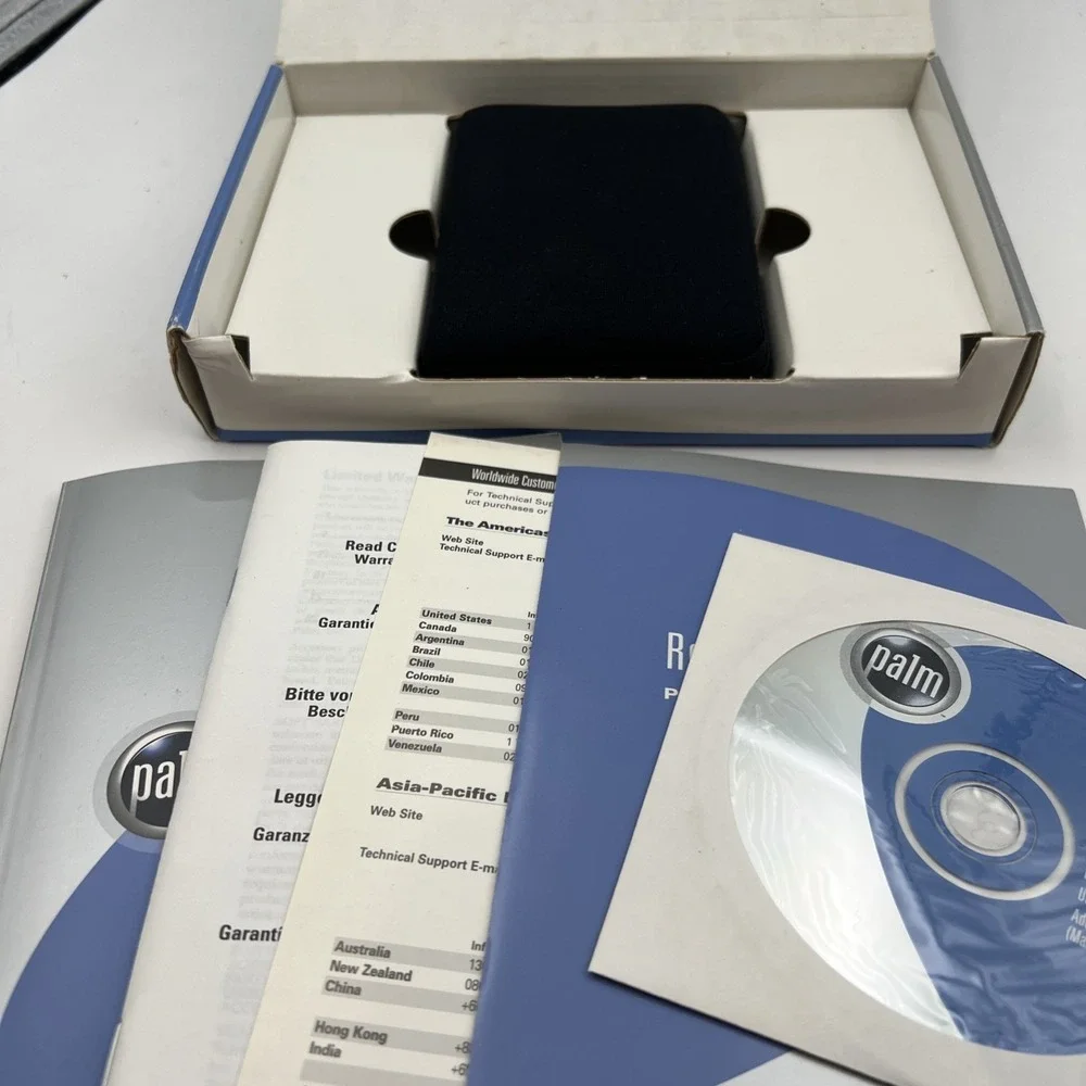 NEW Palm PalmOne Portable‎ Folding Keyboard for Palm m100, 3, 7 series sealed.